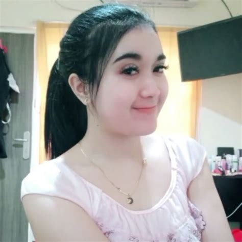 bocil live colmek|Bokep Indo Cici Live Colmek Squirt